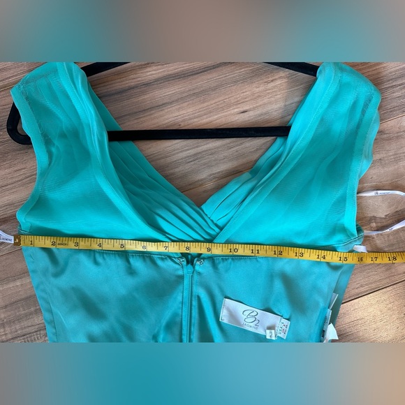 B2 Jasmine Women’s Celebration | Wedding | Prom Sleeveless Dress Size 6 - Picture 10 of 11